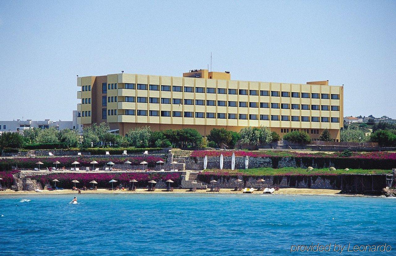 Babaylon Hotel Çeşme Buitenkant foto
