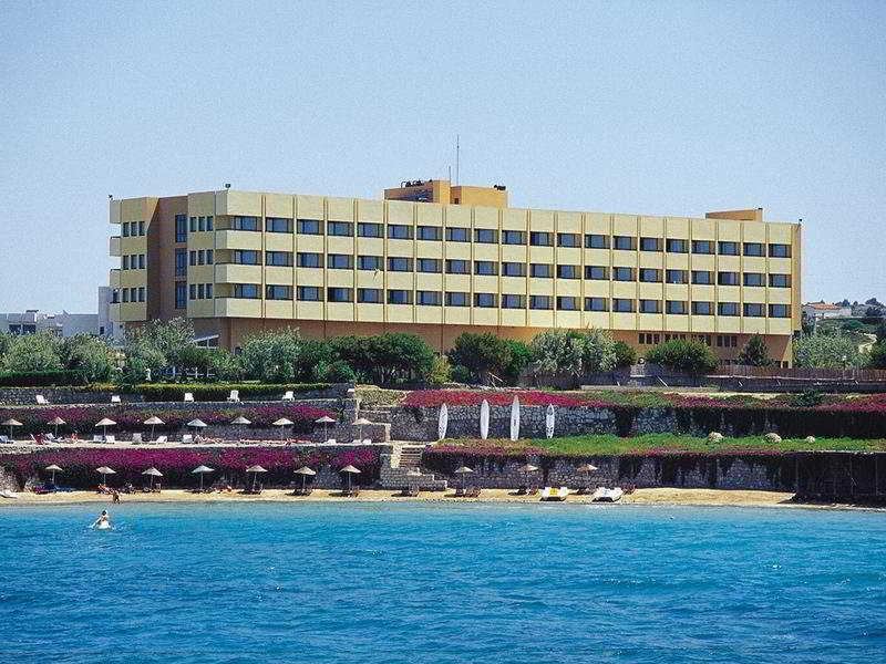 Babaylon Hotel Çeşme Buitenkant foto